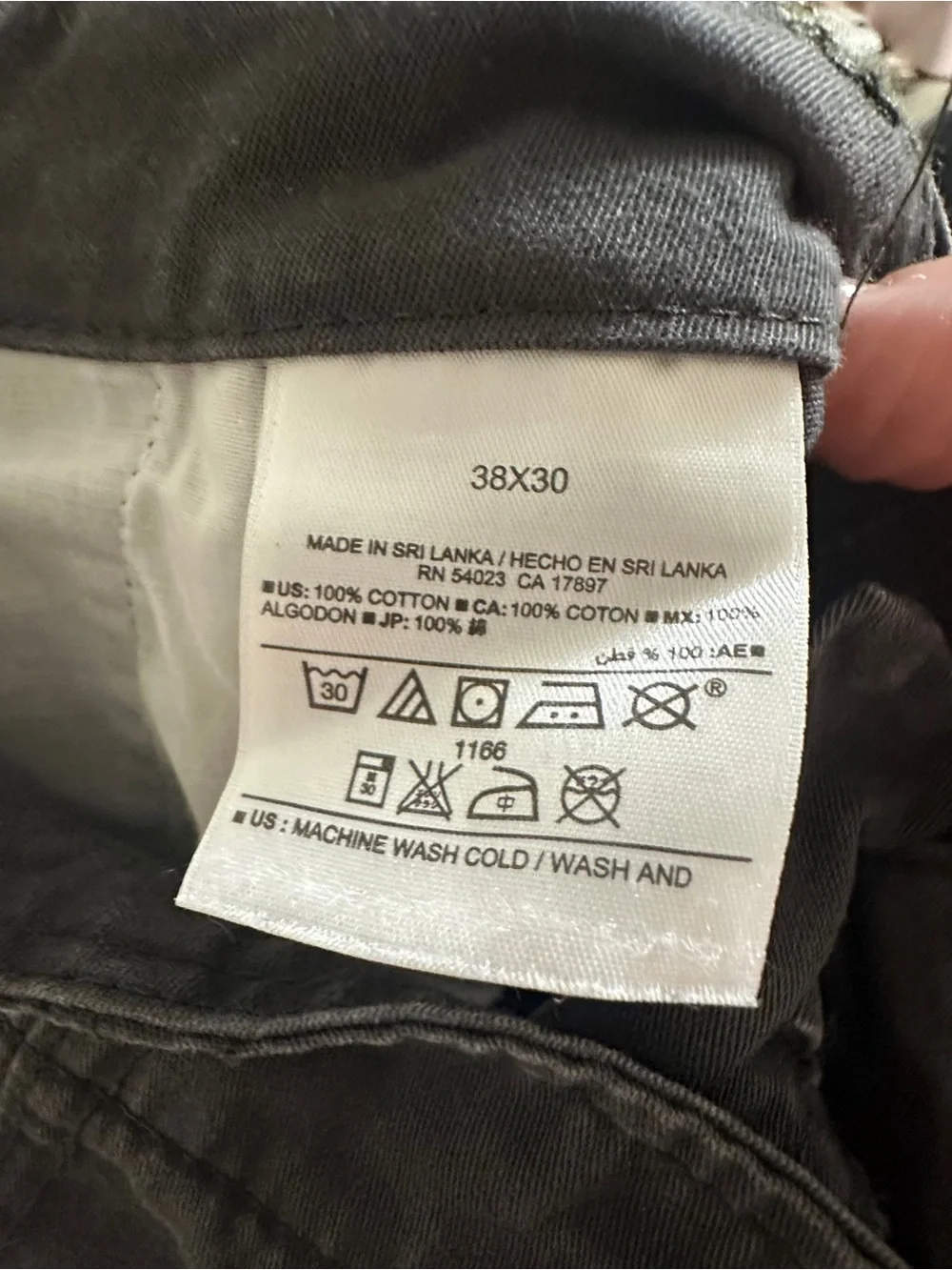 Old Navy Men's Black Cargo Pants with Flap Pockets